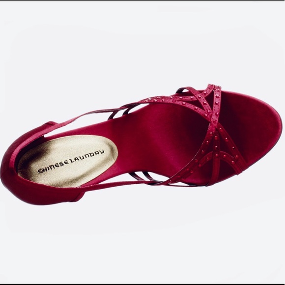 CHINESE LAUNDRY Daniela burgundy satin pumps 5.5 - Picture 2 of 5